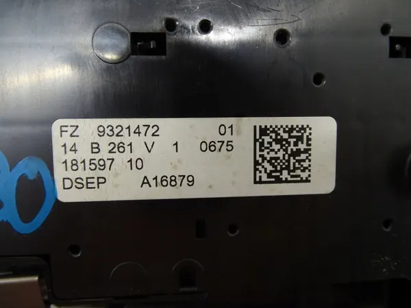 Plafonnier BMW F30 OEM 9321472 - État Utilisé image 4