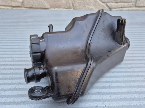 Mercedes servostyrningsbehållare OEM 2213200214 image 4
