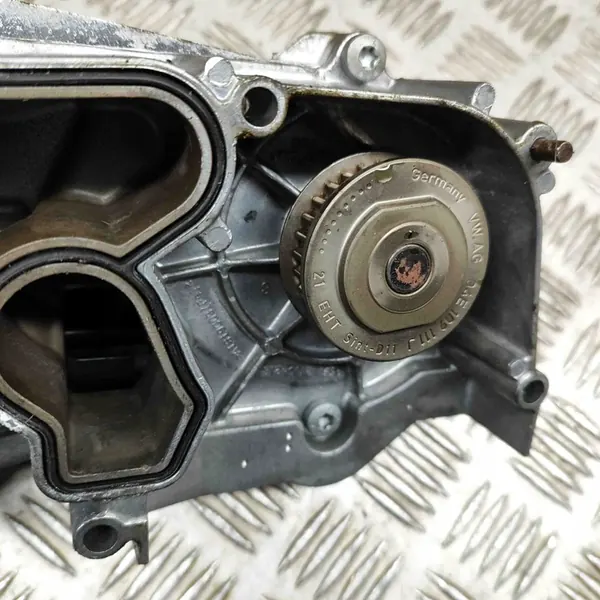 Vattenpump VW 1.5L bensin 2020 image 5