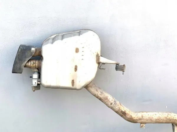 Silencieux Échappement OEM 7628070 pour BMW F06 4.4L image 5