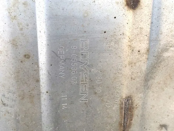 Silencieux Échappement OEM 7628070 pour BMW F06 4.4L image 7