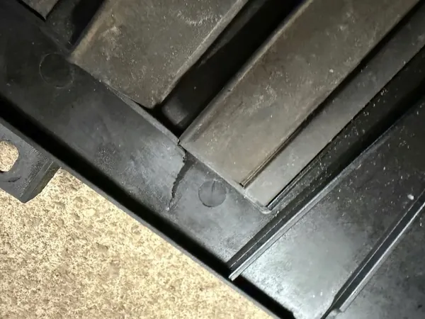 GOLF VI 1.6D Fläktkåpa 1K0121205AC OE image 3