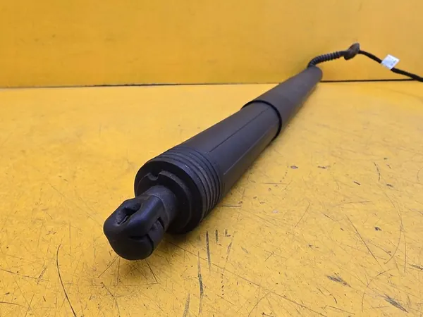 Audi A5 SPORTBACK 8W Bagageutryckare 8W8827851A image 3