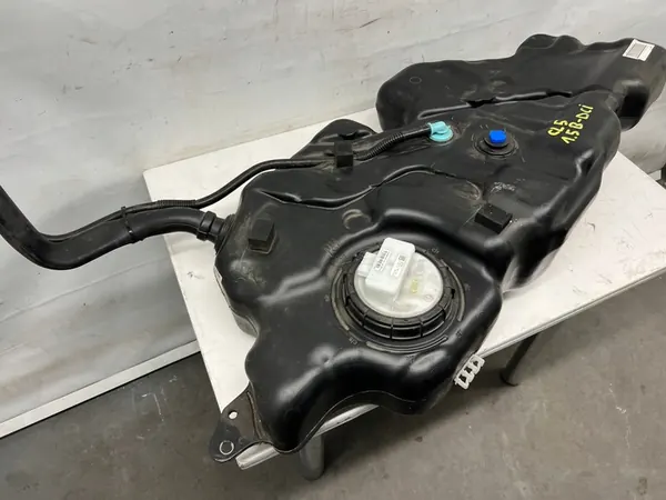 Komplett bränsletank Renault Clio V 1.5 BlueDCI image 2