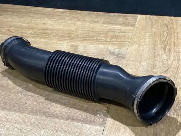 Tubo de Admisión OEM HPLA-9R504-AA para Land Rover image 3
