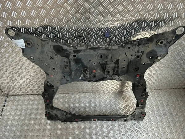 Volvo XC90 2017 Voorste subframe OEM 32221047 image 5