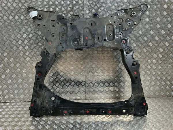 Volvo XC90 2017 Voorste subframe OEM 32221047 image 7