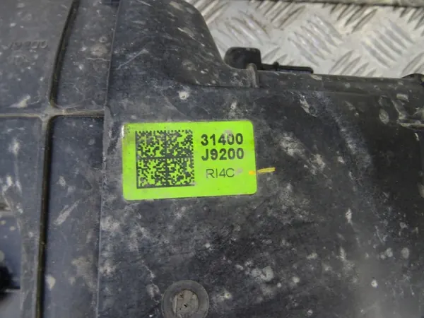 Filtro de carbón OEM 31400-J9200 para Hyundai Kona I image 4
