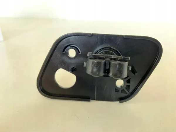 Linke Scheinwerferreinigungsdüse OEM 4M0955101A image 5