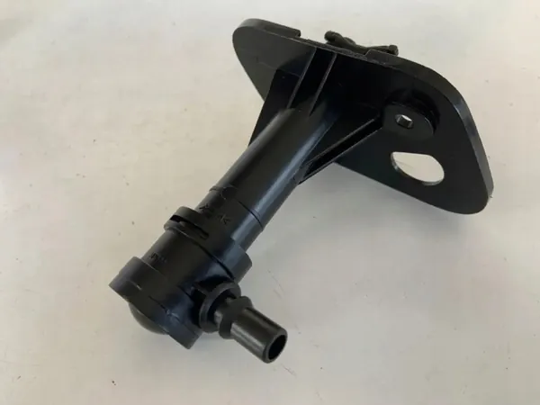 Linke Scheinwerferreinigungsdüse OEM 4M0955101A image 7