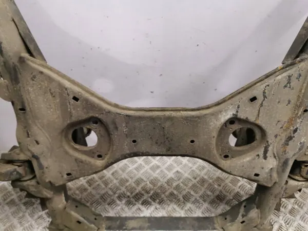 Mercedes-Benz Vito Viano W639 Vorderes Hilfsrahmen OEM AMD187701 image 4