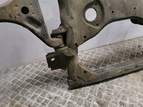 Mercedes-Benz Vito Viano W639 Vorderes Hilfsrahmen OEM AMD187701 image 7