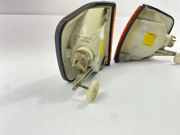 Clignotants Avant Gauche & Droit OEM SDV10185 image 9