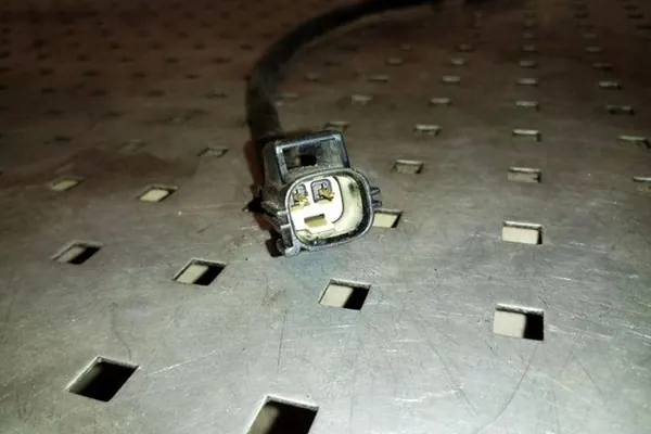 Sensor de temperatura de escape VOLVO XC70 II 2.4L Diesel image 2