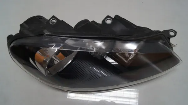 Volkswagen OE 5K2941006H Farol image 10