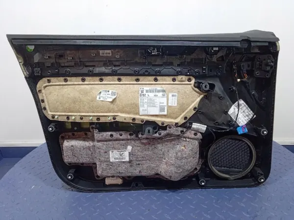 OEM Ambit-983256- Oven Verhoilu Oikea Etu VW Passat image 4