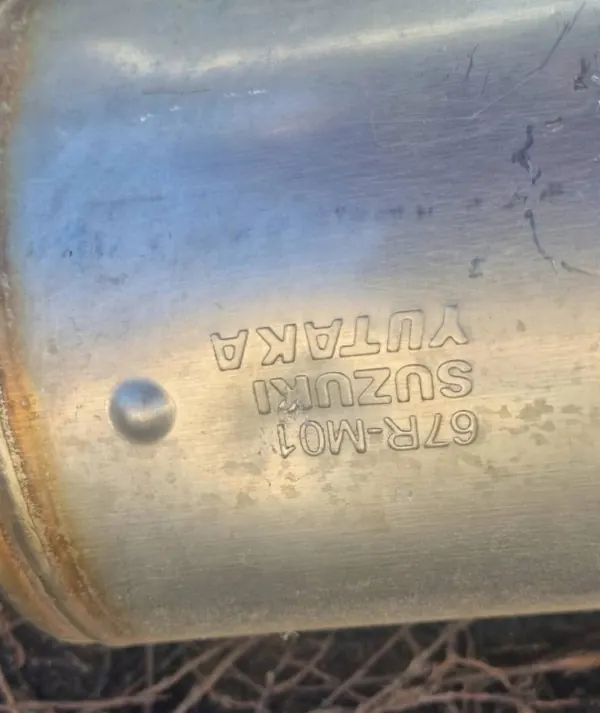 Suzuki Auspuffendstück OEM - Gebrauchter Zustand image 4