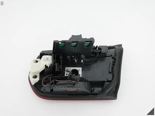 BMW OE LCI Luz de Maletero Izquierda image 4