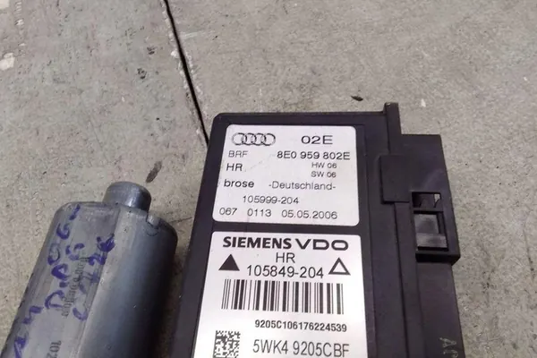 Elevador de vidro traseiro direito AUDI A6 8E0839462B image 6