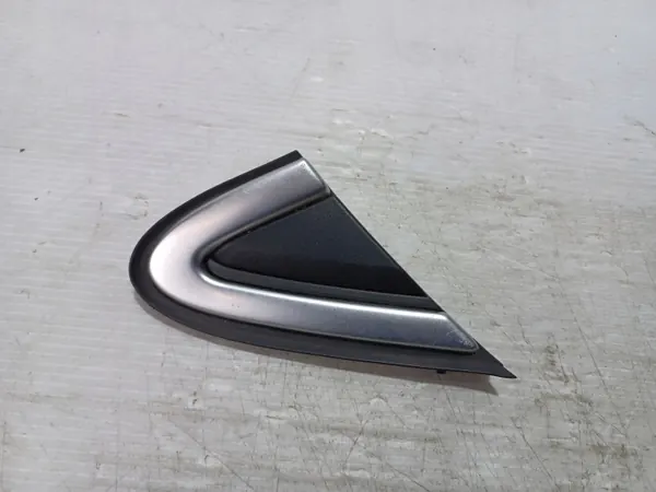 OEM 31416474 Höger framskärmsskydd för Volvo V40 image 5
