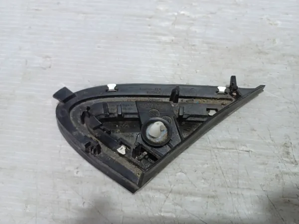 OEM 31416474 Höger framskärmsskydd för Volvo V40 image 6