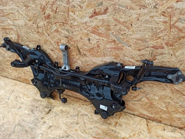 Eje Delantero Hyundai Tucson III OEM 62401-D7550 image 4