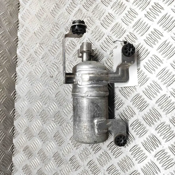Secador AC BMW I3 OEM 9290504 - Usado image 3