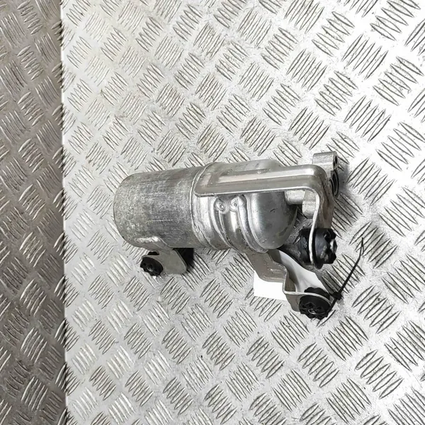 Secador AC BMW I3 OEM 9290504 - Usado image 4
