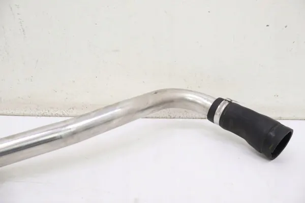 Entrée Carburant Maserati Grecale OEM 06701563580 image 3