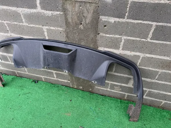 Spoiler de Para-choque FORD MUSTANG VII MK7 KR3B17F954CAW image 4