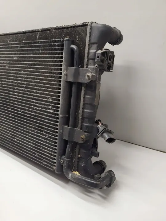 KOMPLET CHŁODNIC VW BORA 2.0 BENZYNA 1J0121207M image 3