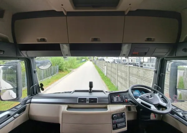 MAN TGX Euro 6 Schlafkabine - Gebraucht OEM Qualität image 8
