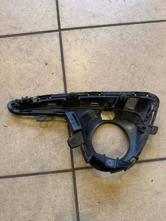 TOYOTA YARIS 2015-2019 Copertura Faro Destro image 2