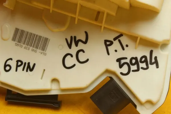 Takaoikea Oven Lukko VW Passat CC 5N0839016G image 9