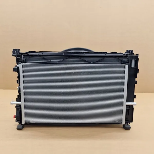 Mercedes W176 A45 AMG Radiatoren image 7