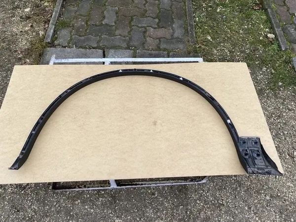 Höger skärmkåpa VW Touareg 7P 2010- OEM 7P6853718C image 4