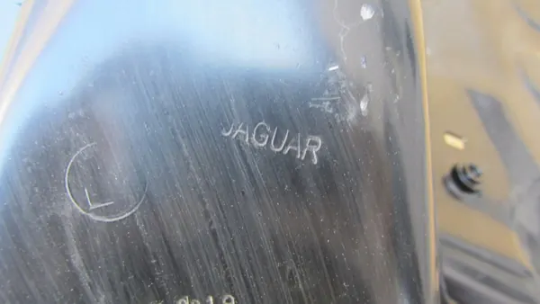 Para-lamas interior esquerdo traseiro Jaguar OE usado image 5