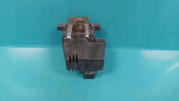 Inyector AdBlue Mercedes OEM A0001403939 Usado image 2