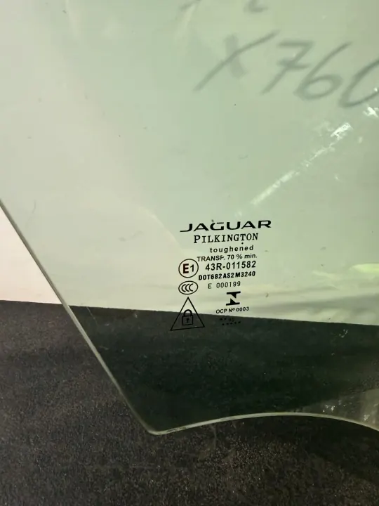 Rechte Front-Seitenscheibe Jaguar XE OEM 00.102.91N image 4