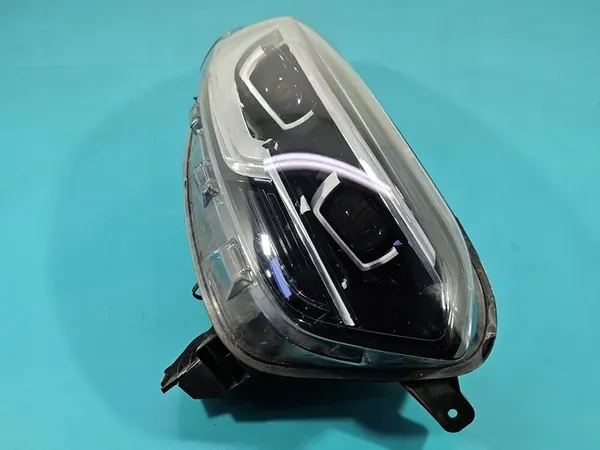 Oikea Full LED Ajovalo Renault Kadjar 15-22 OEM 260105570R image 2