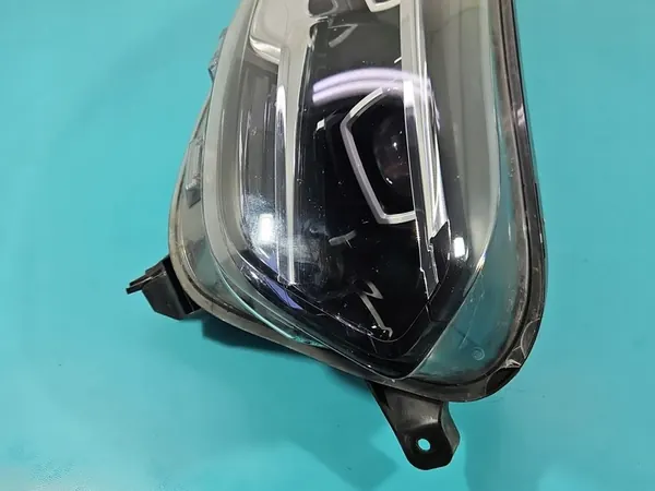 Oikea Full LED Ajovalo Renault Kadjar 15-22 OEM 260105570R image 3