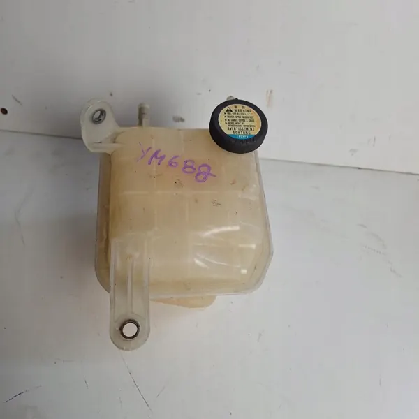 Mitsubishi Grandis OE compensatietank image 2