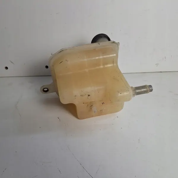 Mitsubishi Grandis OE compensatietank image 3