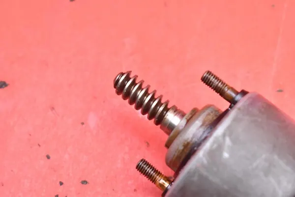 Actionneur de distribution variable BMW E90 E91 2.0i image 8