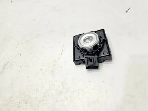 Luz Interior Audi Q5 OEM 80A947291A - Usado image 4