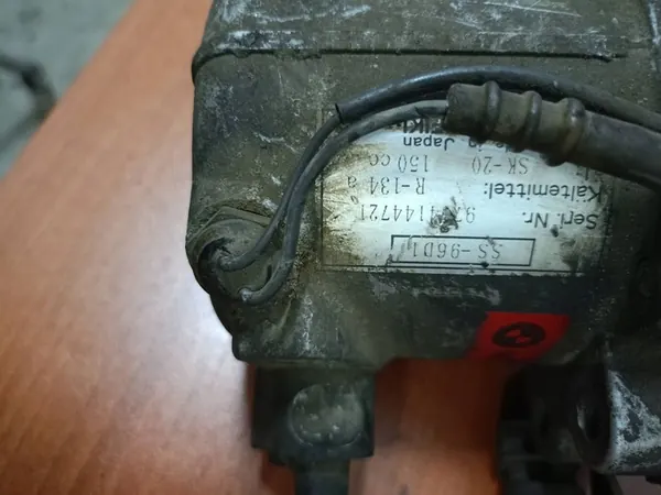 Compressore aria condizionata BMW 64528390228 image 2