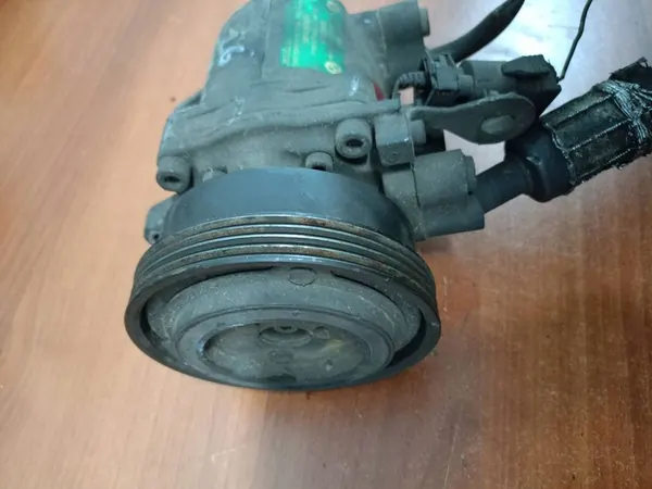 Compressore aria condizionata BMW 64528390228 image 6