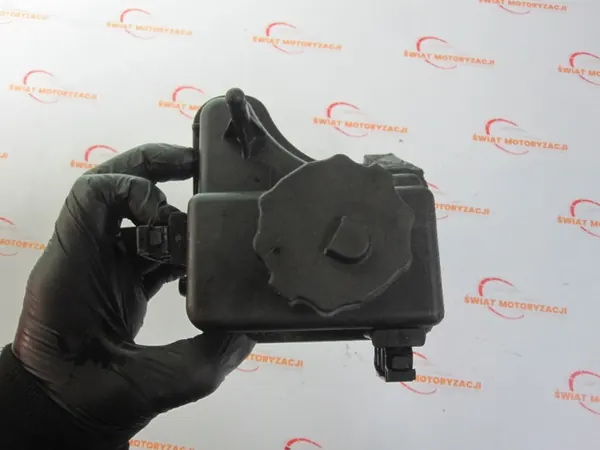 Réservoir direction OEM 7691462137 pour Sprinter image 5