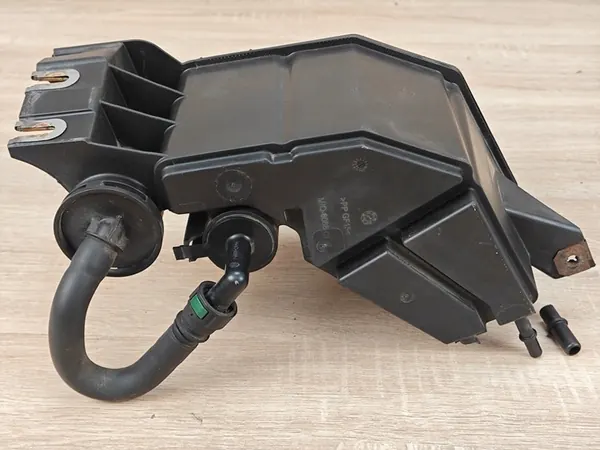 Filtre à charbon original Alfa Romeo Giulia 2.0T MultiAir 50561791 image 7