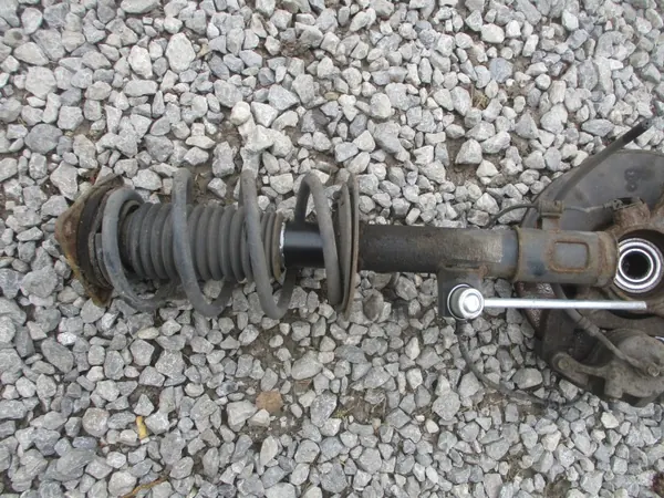 OEM ZWROTNICA MCPERSON Rechts Voor voor Kia Sportage III image 7
